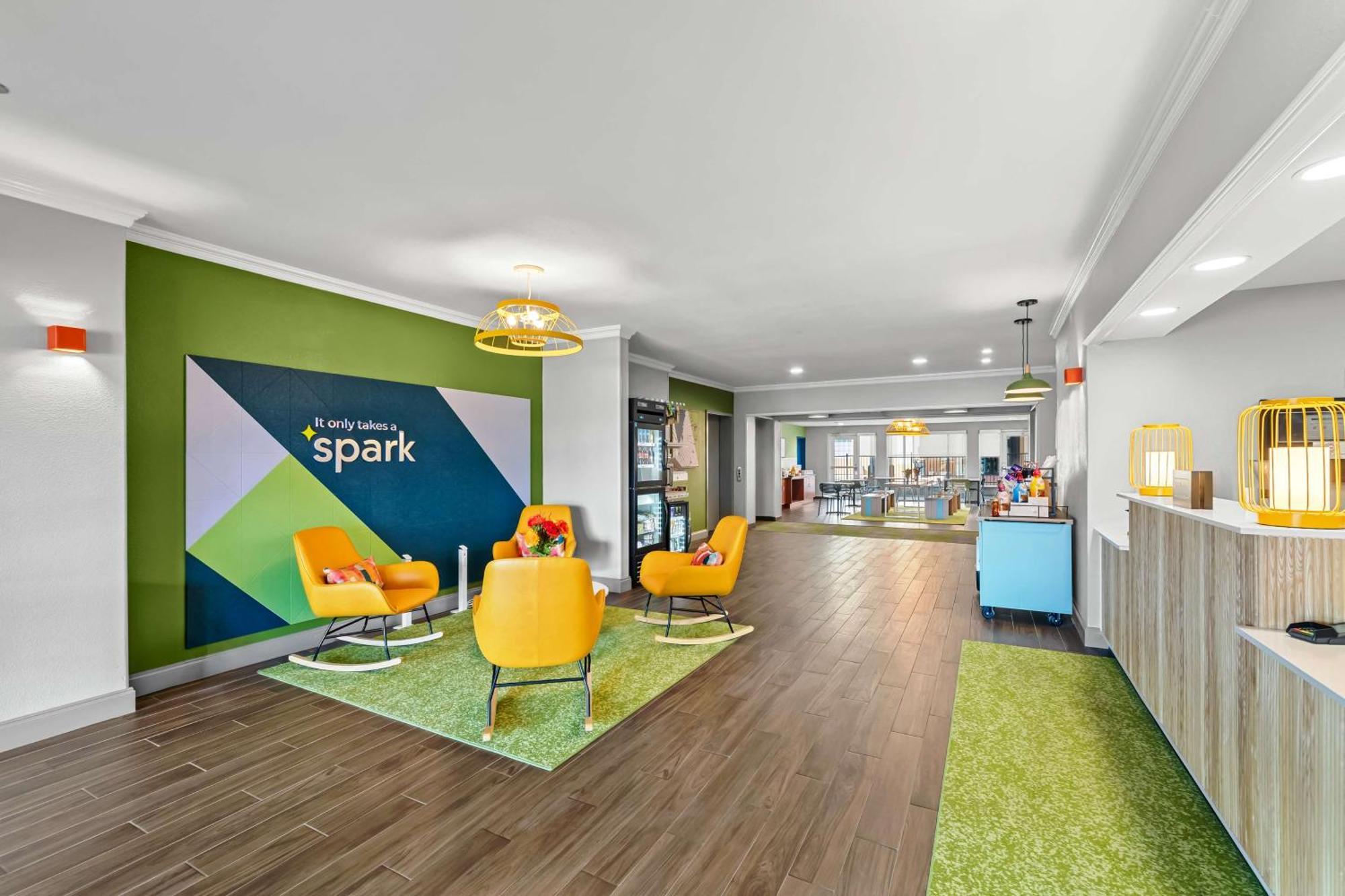 Spark By Hilton Killeen Luaran gambar