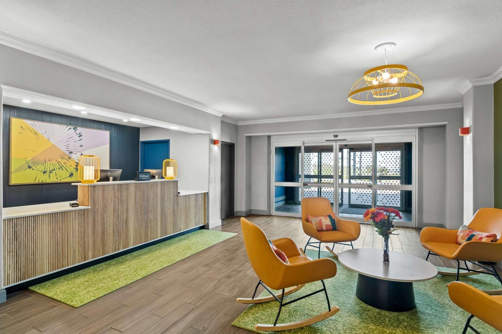 Spark By Hilton Killeen Luaran gambar